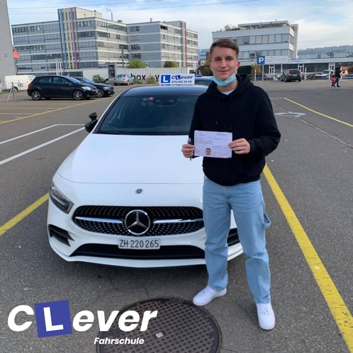 Führerschein_bestanden_Clever_Fahrschule_10